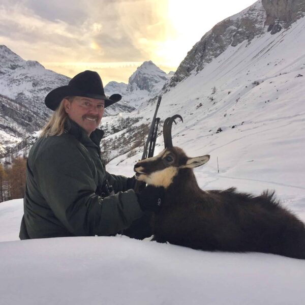 alpine chamois hunting italy