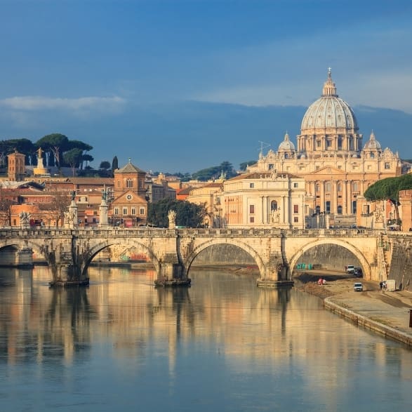 ponte sul fiume Roma Italian hunting traditions and food